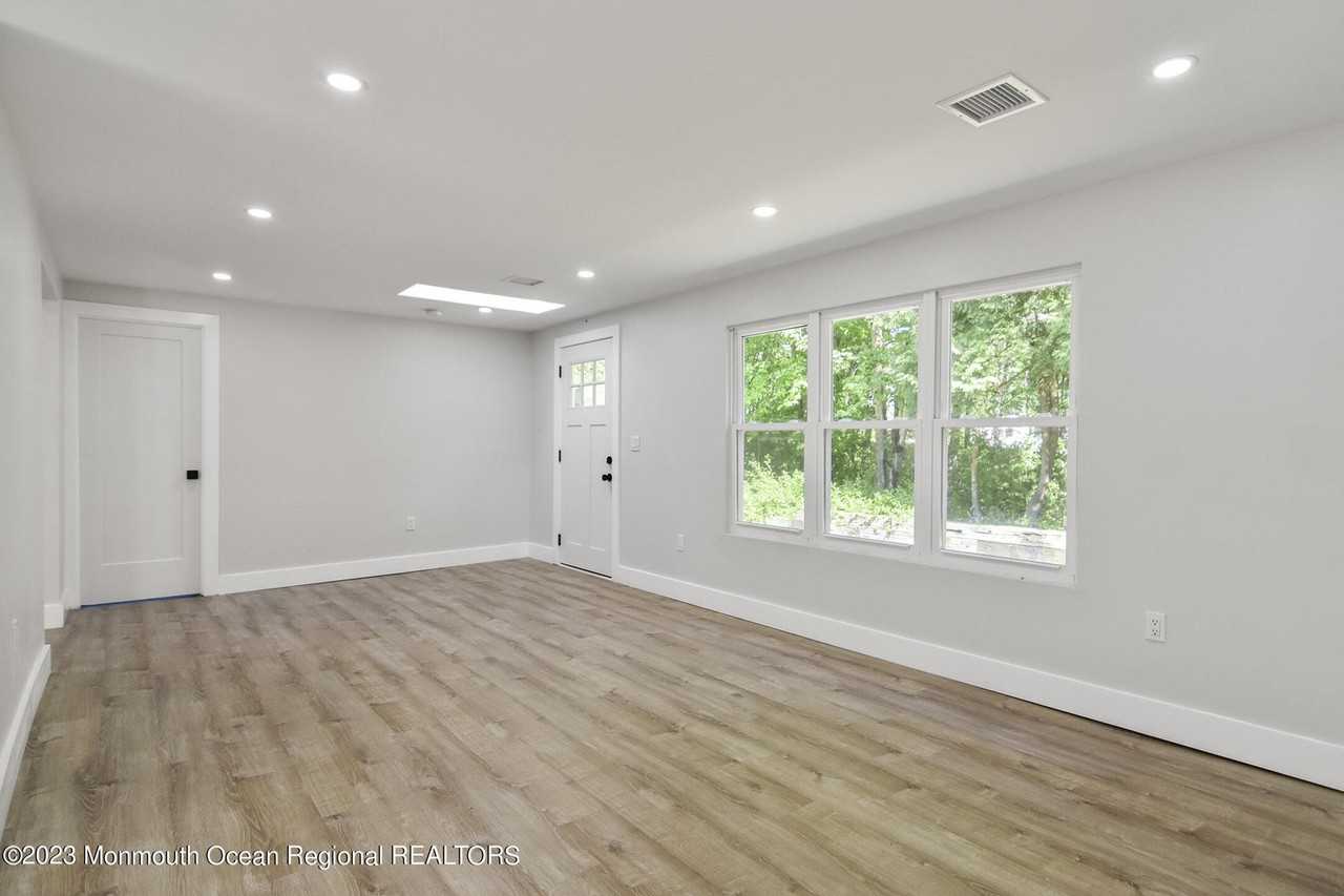 342 Jackson Mills Road - Photo 3 of 12