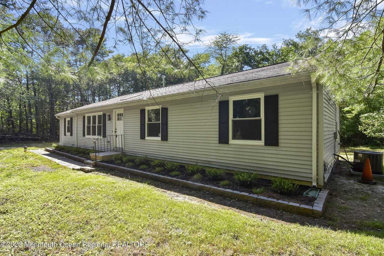 342 Jackson Mills Road - Photo 2 of 12