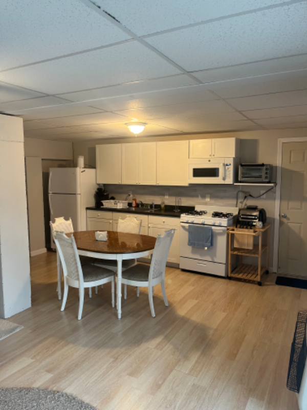 11758 Massapequa Ave - Photo 2 of 8