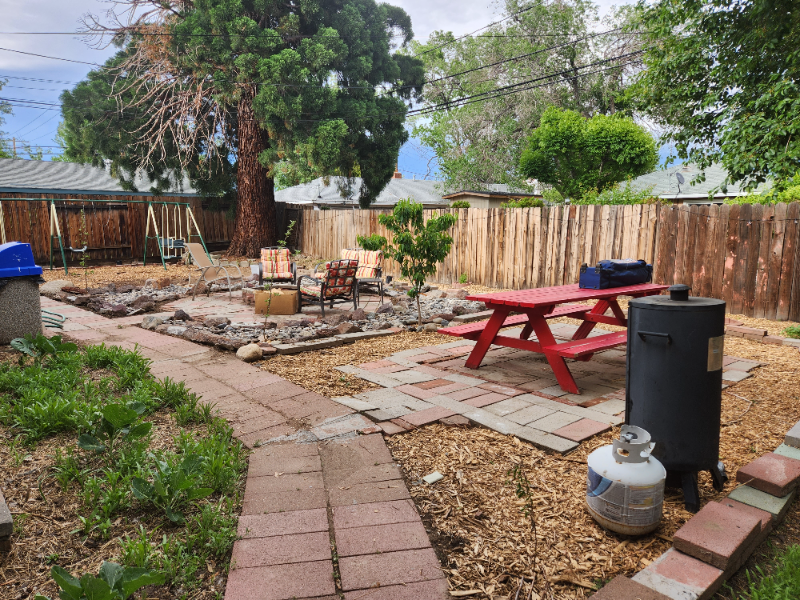 908 Lester Ave - Photo 3 of 18