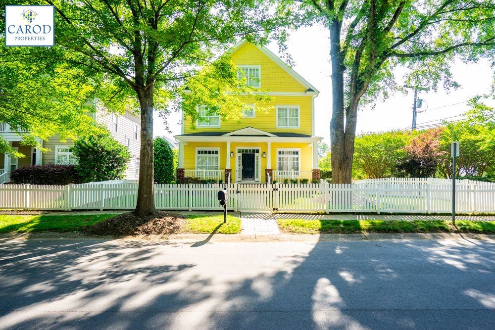 4439 Whitby Ln - Photo 2 of 47