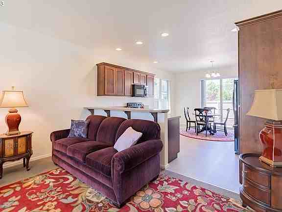 4804 Ne 141st Ave #NA - Photo 3 of 9