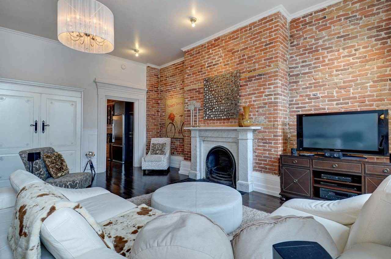 81 Rue Saint-Louis - Photo 3 of 10