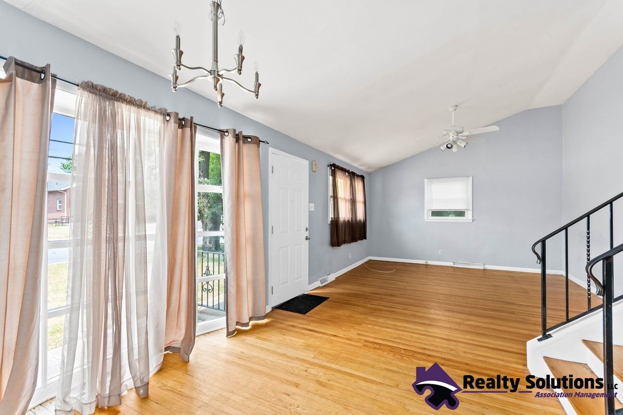 706 Heston Rd #1 - Photo 5 of 24