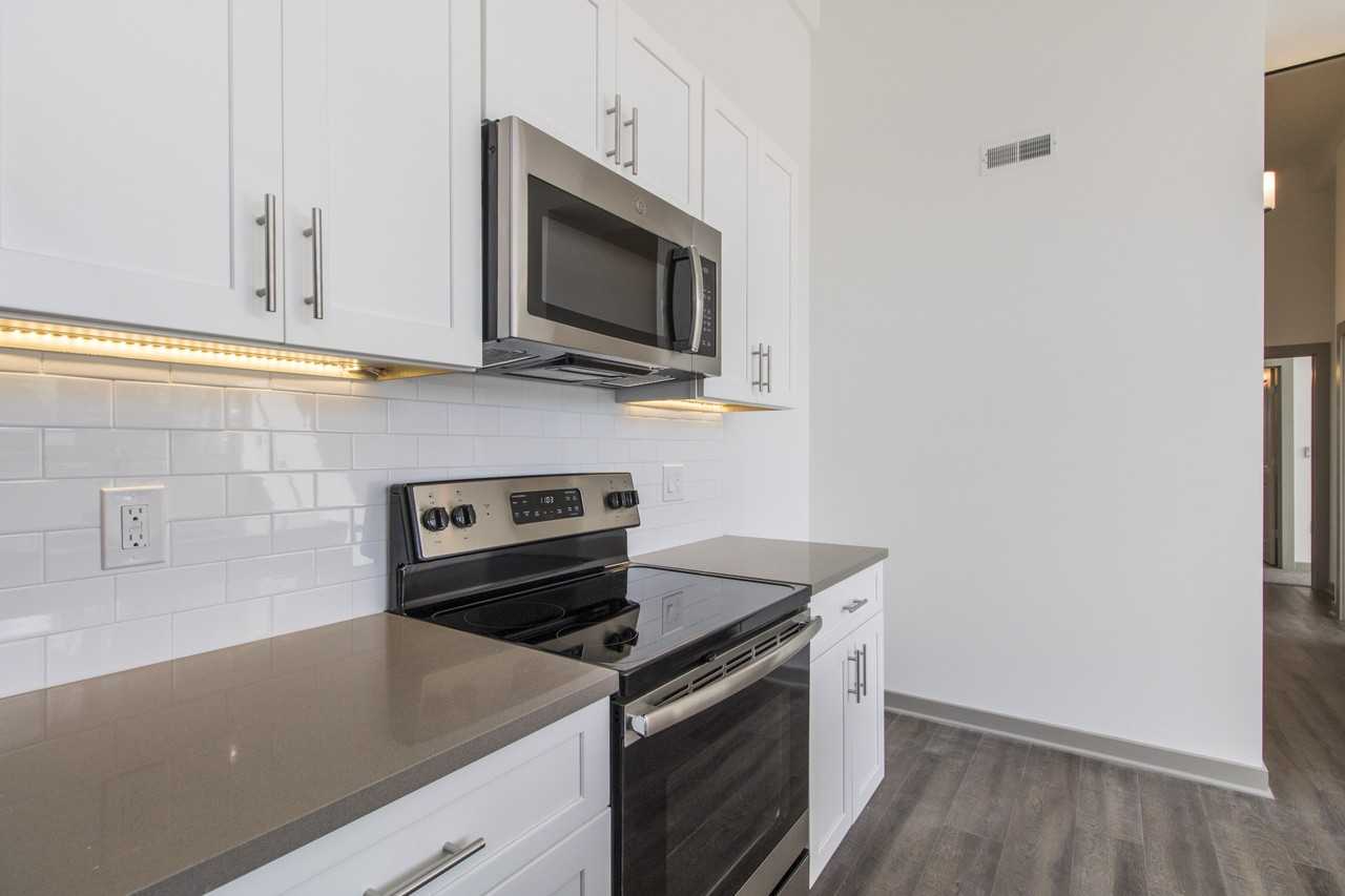 130 West 5th Ave - Photo 3 of 7