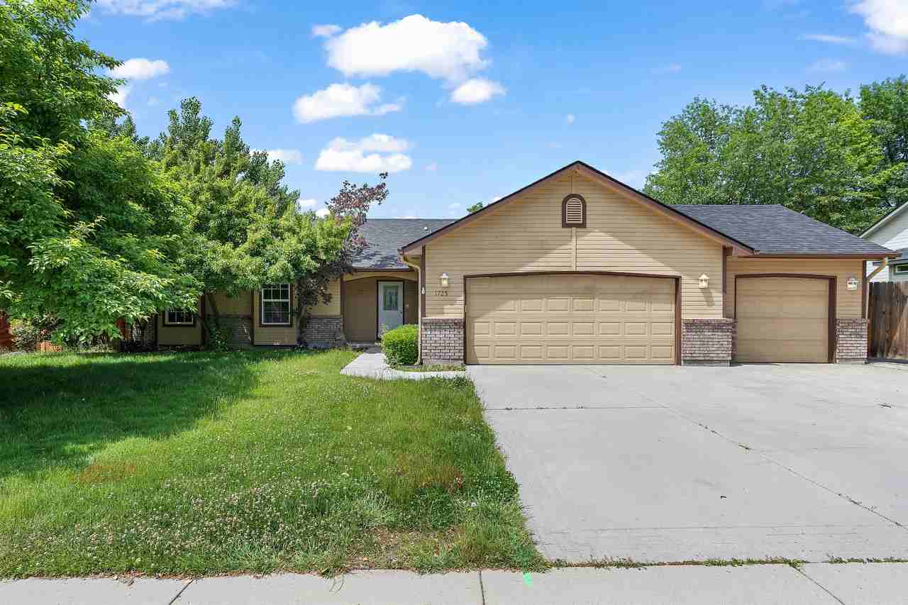 1725 N Eagle Creek Way #1