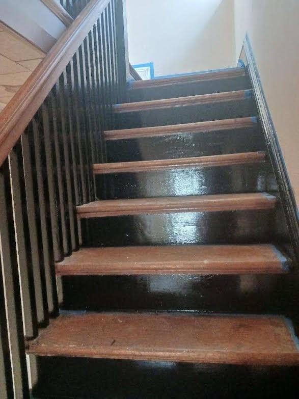 640 South 6th Avenue - Photo 3 of 3