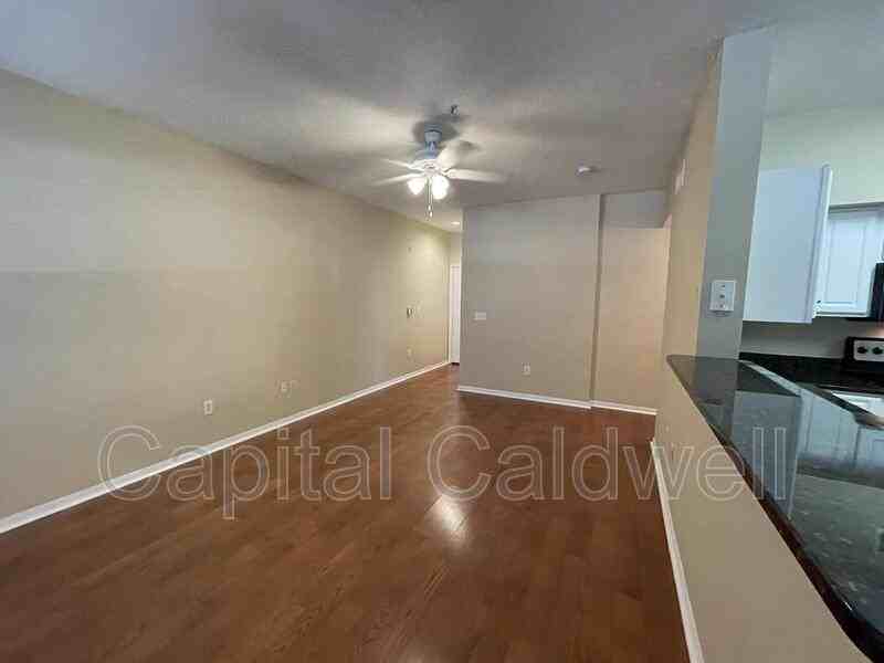 1910 E Palm Ave #11107 - Photo 7 of 36