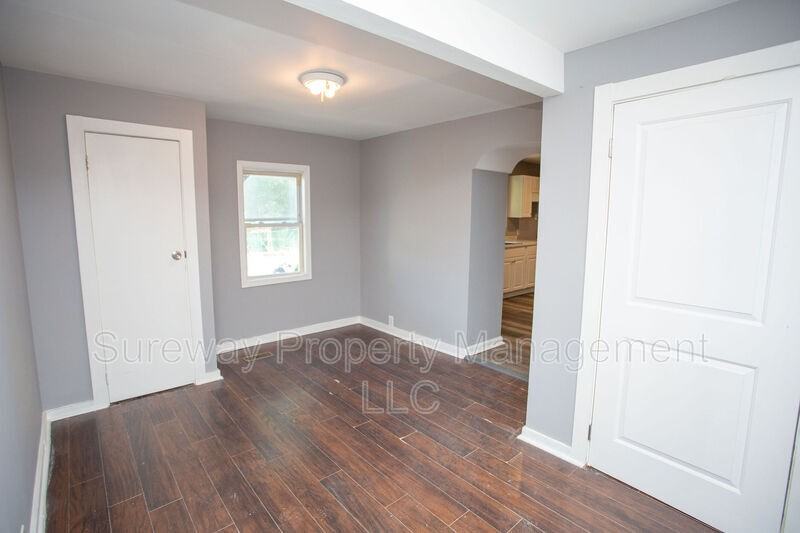 200 Cooper St #1stFL - Photo 3 of 38