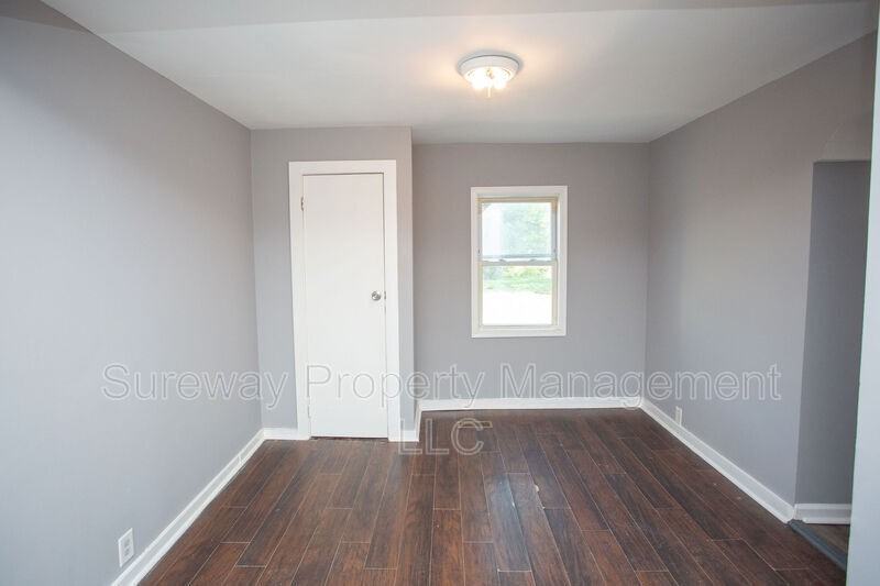 200 Cooper St #1stFL - Photo 4 of 38