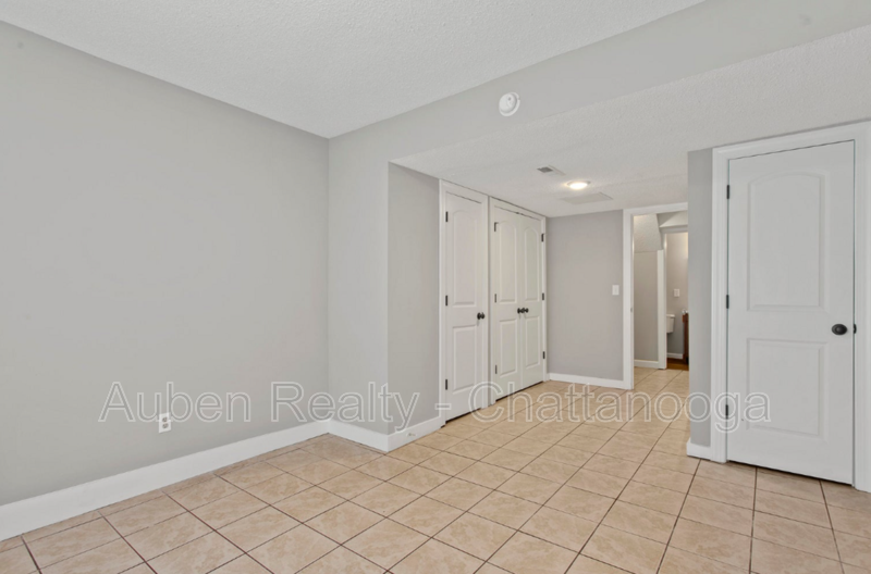 7167 Holland Ln - Photo 4 of 10