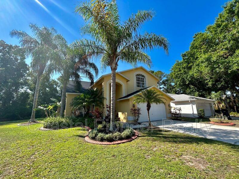 8103 Stonefield Way - Photo 3 of 47