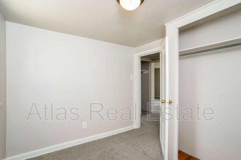 1936 Roanoke St - Photo 2 of 13