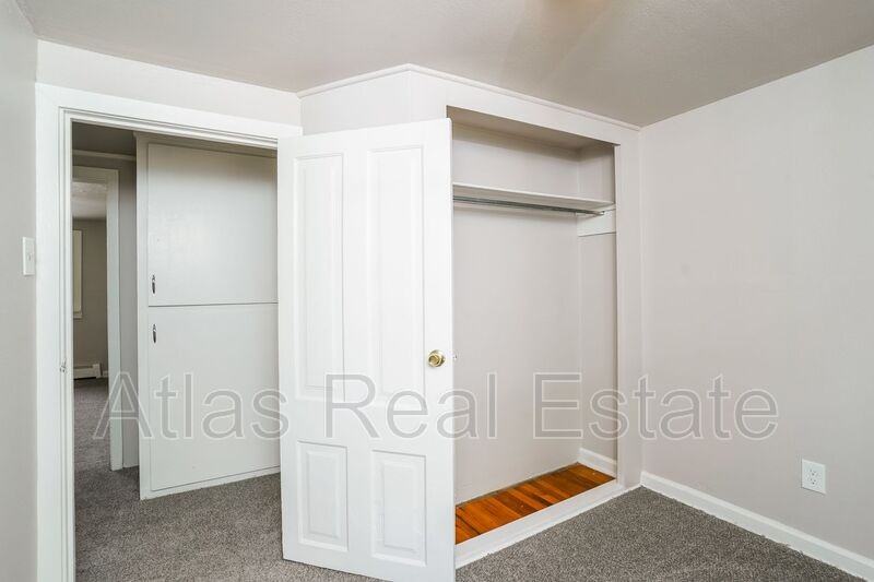 1936 Roanoke St - Photo 3 of 13