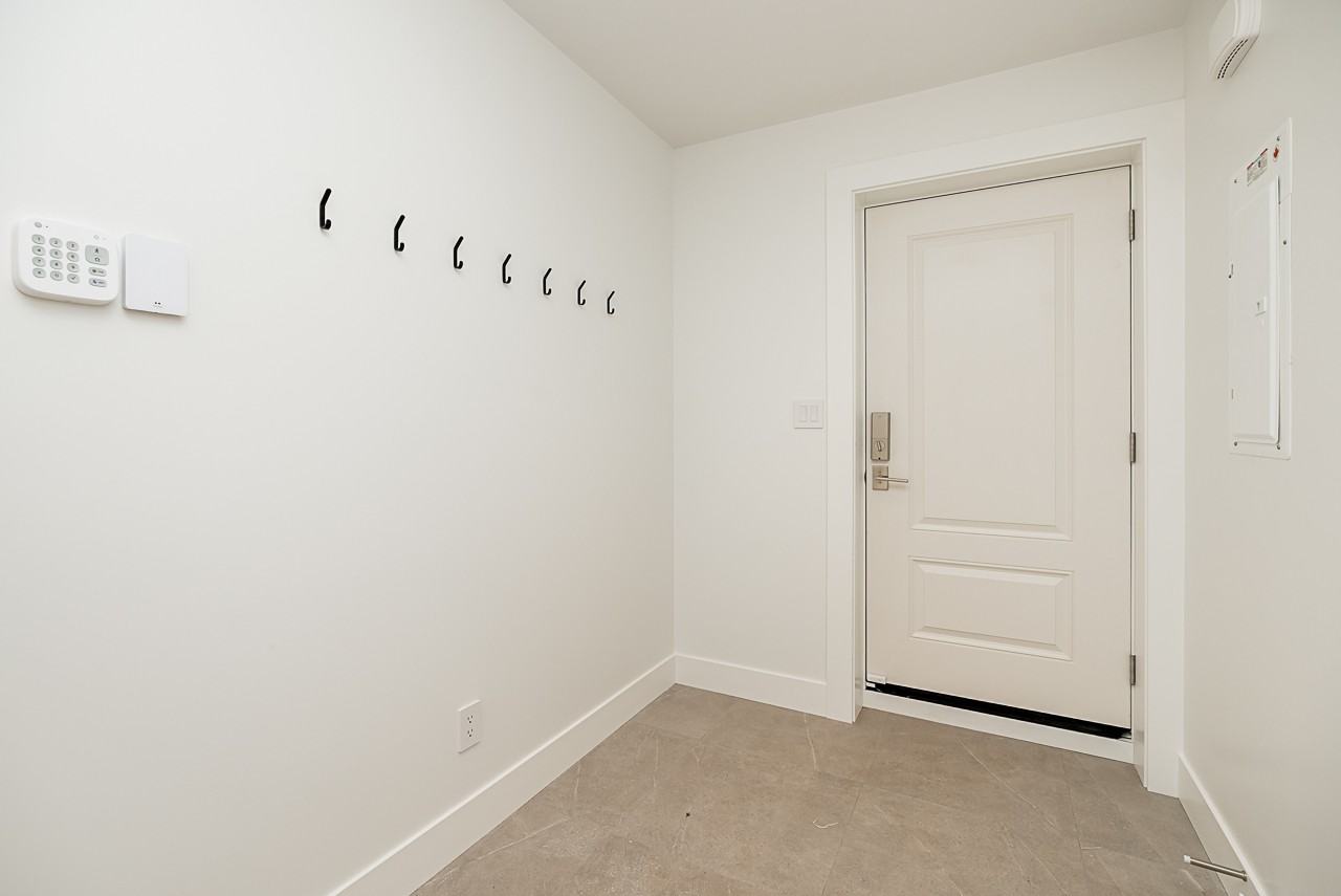341 North Ranelagh Avenue - Photo 3 of 24