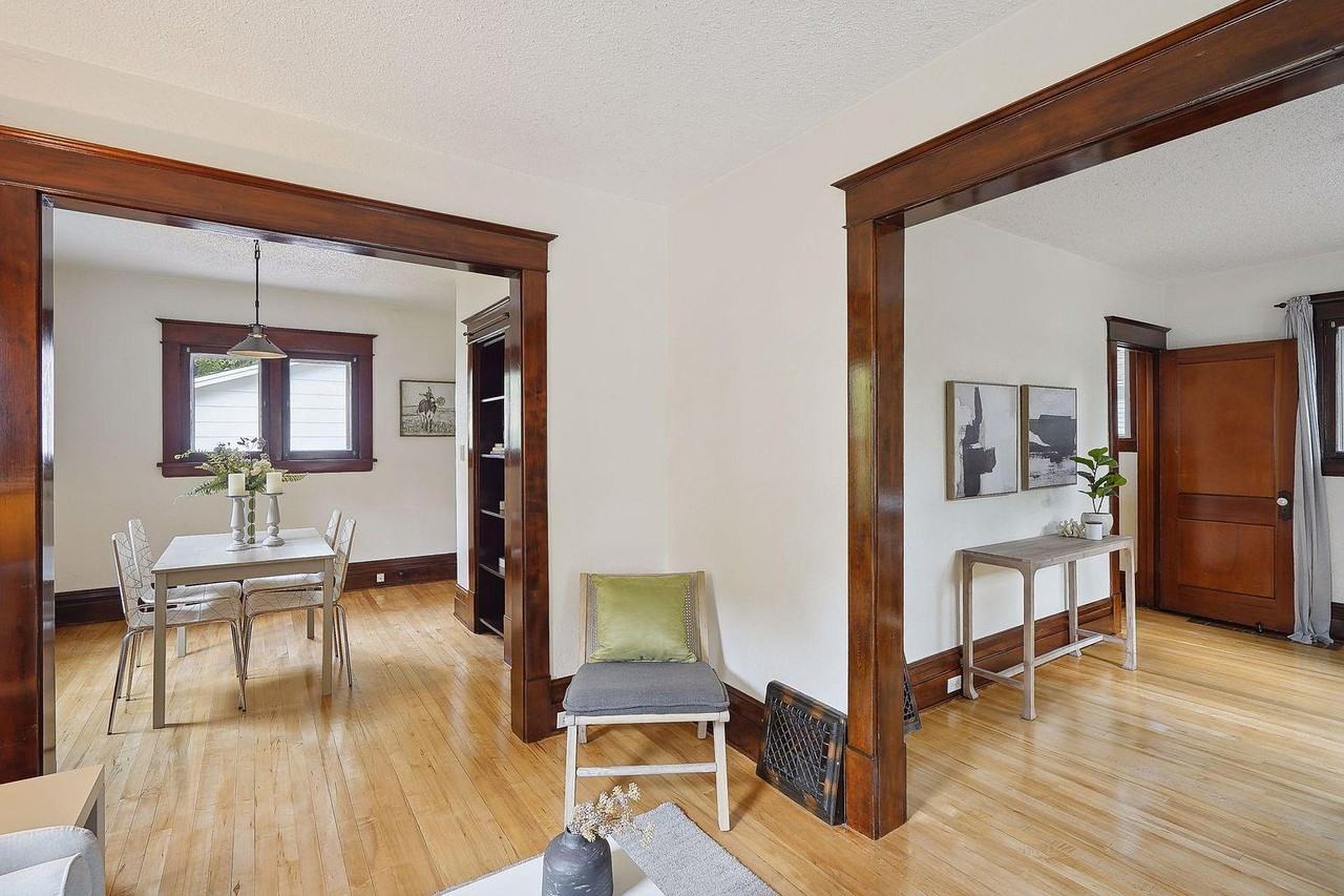 2714 Brighton Ave Ne #NA - Photo 2 of 5