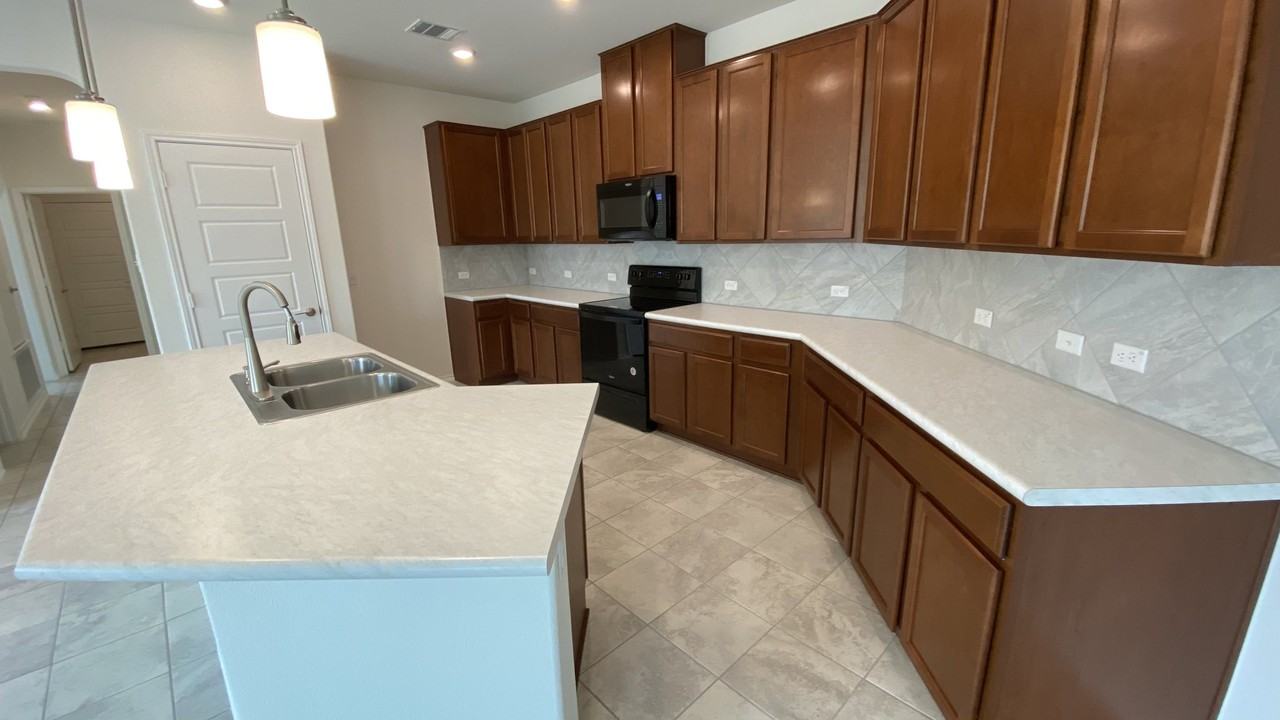 194 Lena Ln #NA - Photo 3 of 9