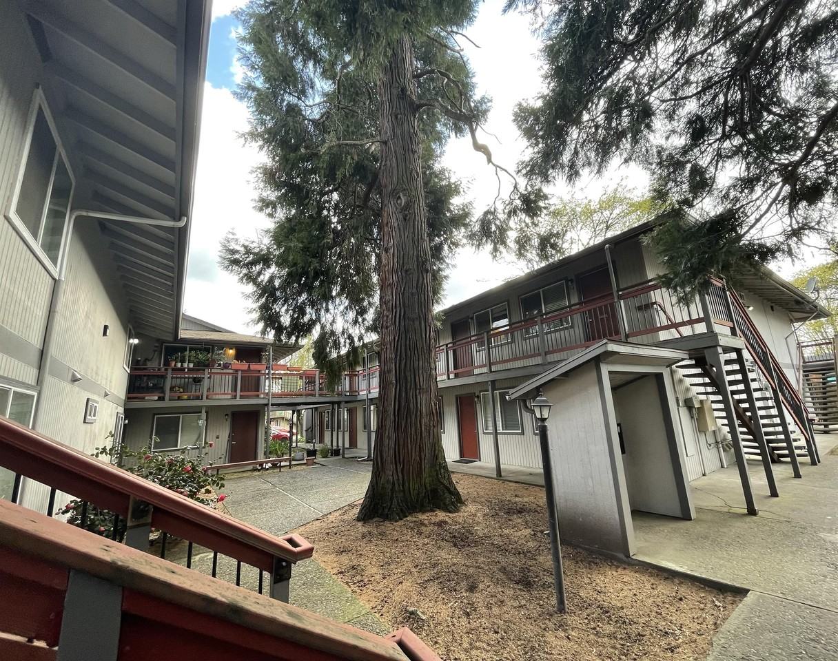 601 W 11th Ave #31 - Photo 3 of 7