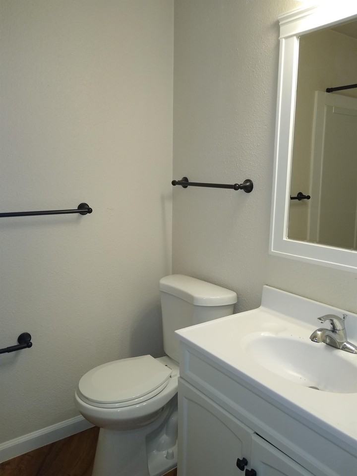 601 W 11th Ave #31 - Photo 7 of 7