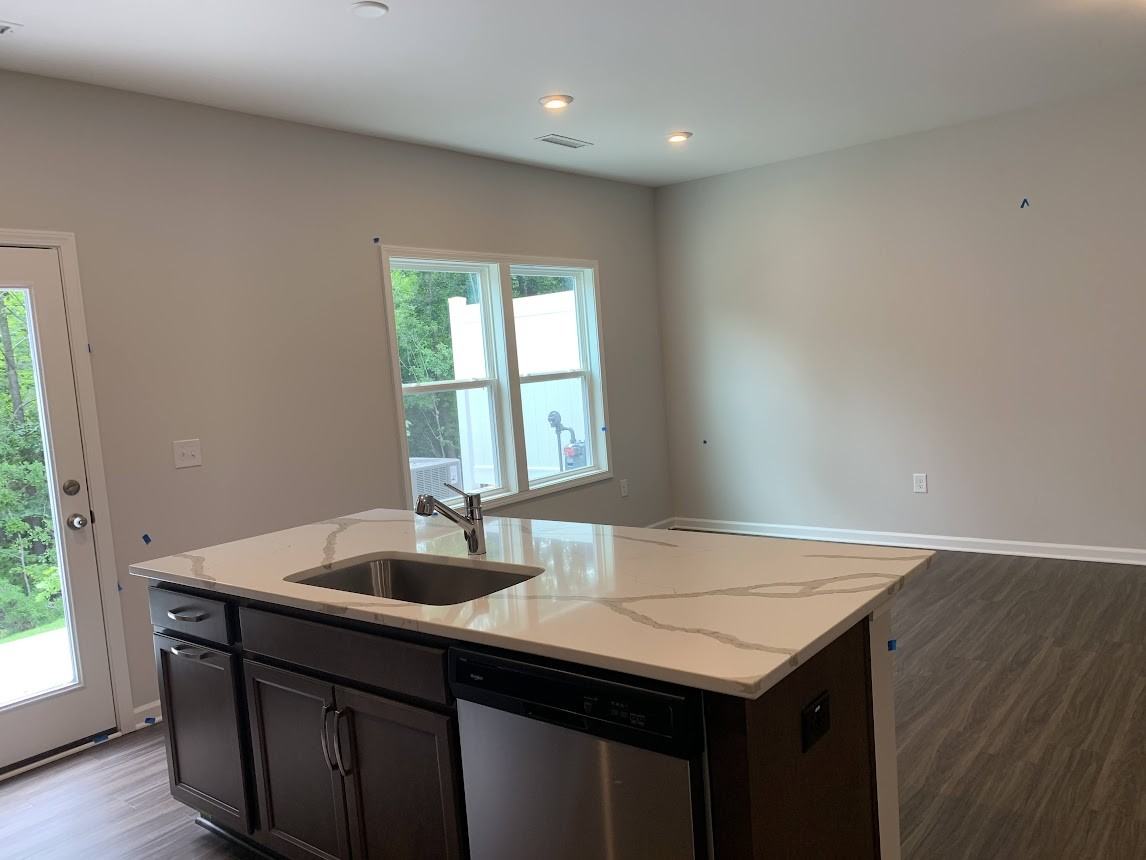 843 Oak Center Dr #1 - Photo 4 of 16