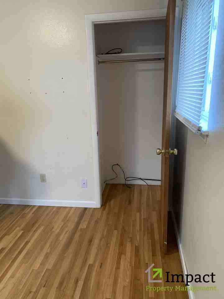 2619 Weir Avenue #C - Photo 4 of 14