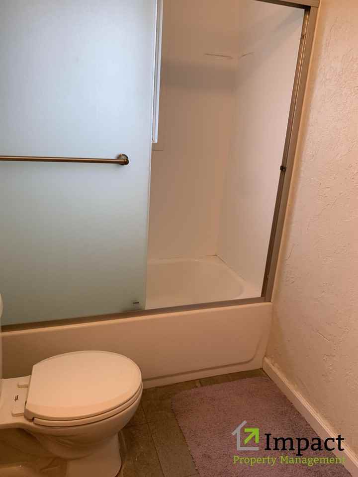 2619 Weir Avenue #C - Photo 6 of 14