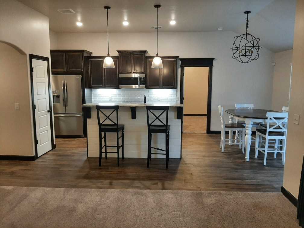 4210 W Country Club Dr #1 - Photo 4 of 12