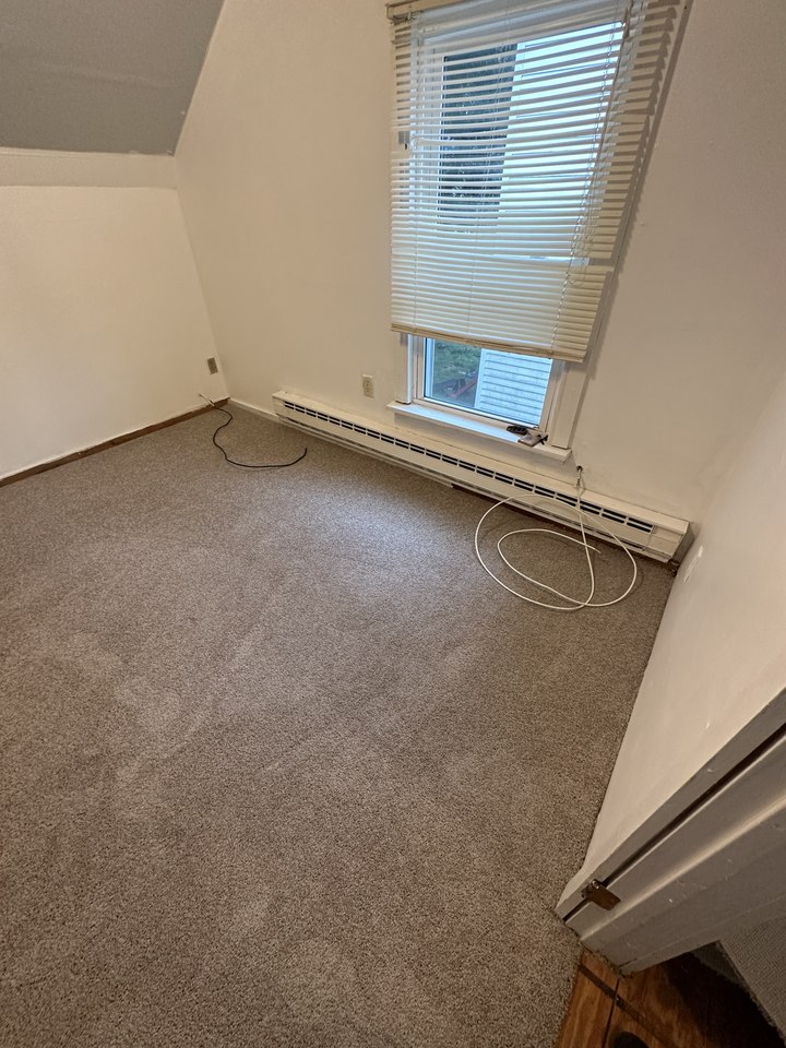 134 Veteran St #2 - Photo 6 of 6