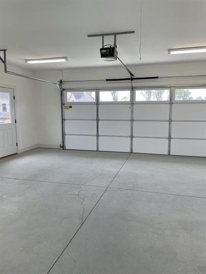 135 Waughs Landing Dr - Photo 3 of 31