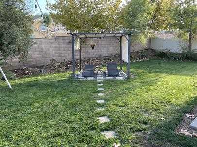 11751 Silver Birch Rd - Photo 2 of 3