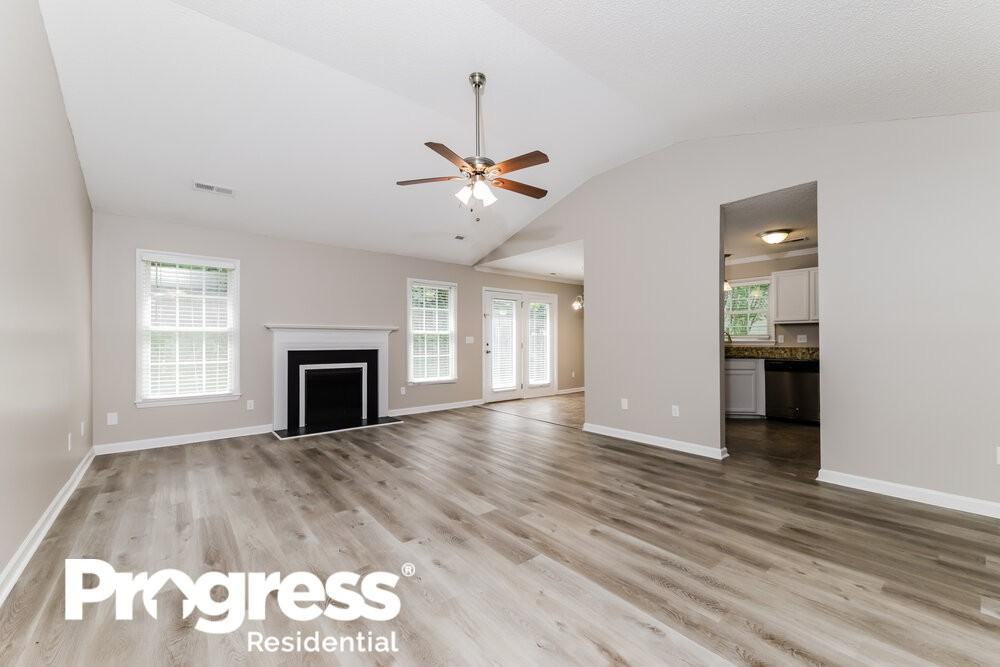 4473 Canaan Place Dr - Photo 3 of 16