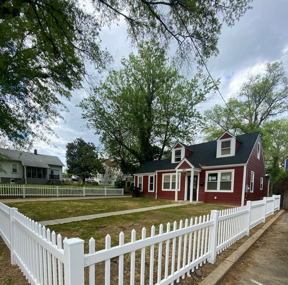 3805 Cedar Croft Pl #NA - Photo 2 of 21