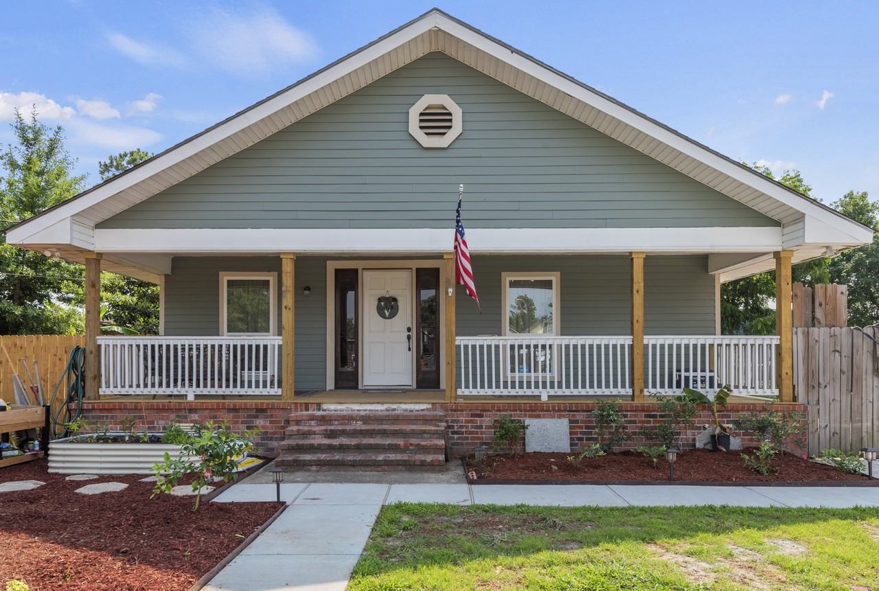 243 Eisenhower St #NA - Photo 2 of 23