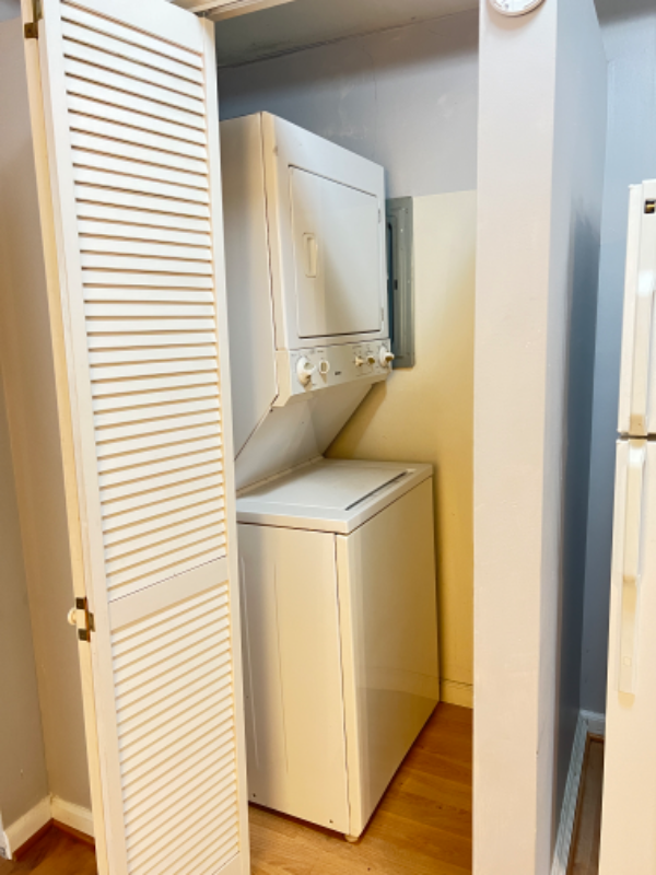 1215 Simms Pl Ne #1 - Photo 6 of 9