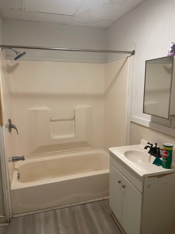 33 Henry St #2 - Photo 6 of 10