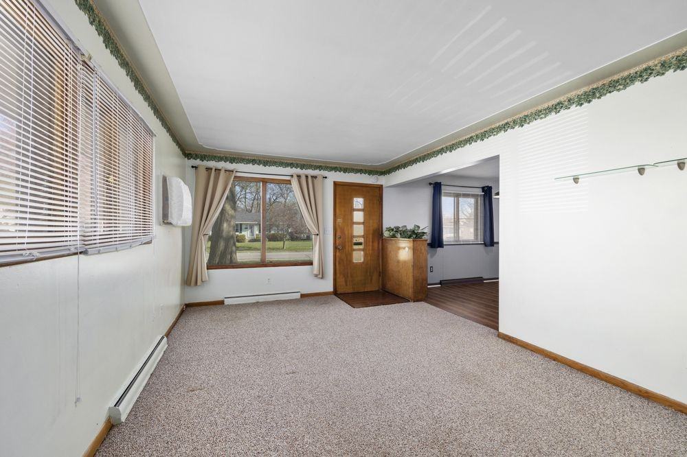 1722 Kentfield St Sw - Photo 3 of 22