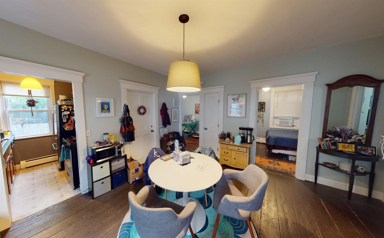 92 Vernon St #1 - Photo 4 of 13