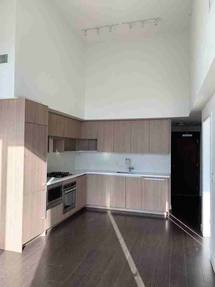 8833 1902-8833 Hazelbridge Way #1902 - Photo 3 of 14