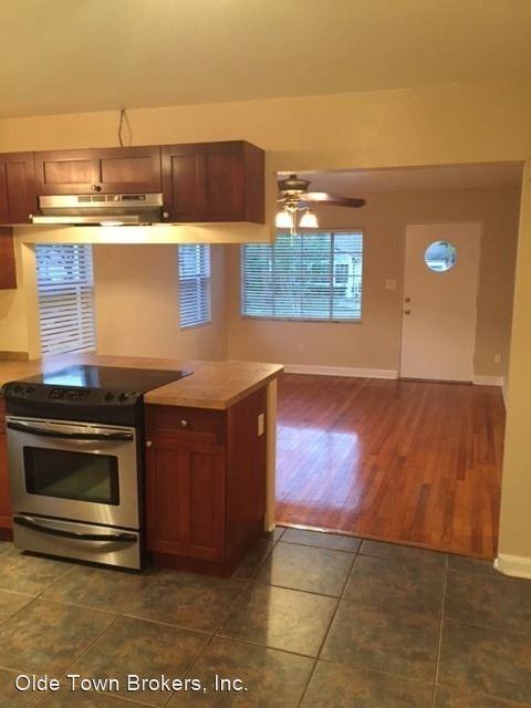 1010 N Fern Creek Ave - Photo 3 of 13