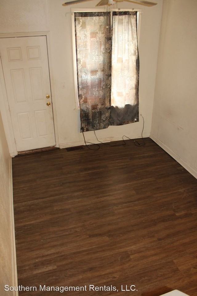 118 S Pershing Ave - Photo 2 of 12