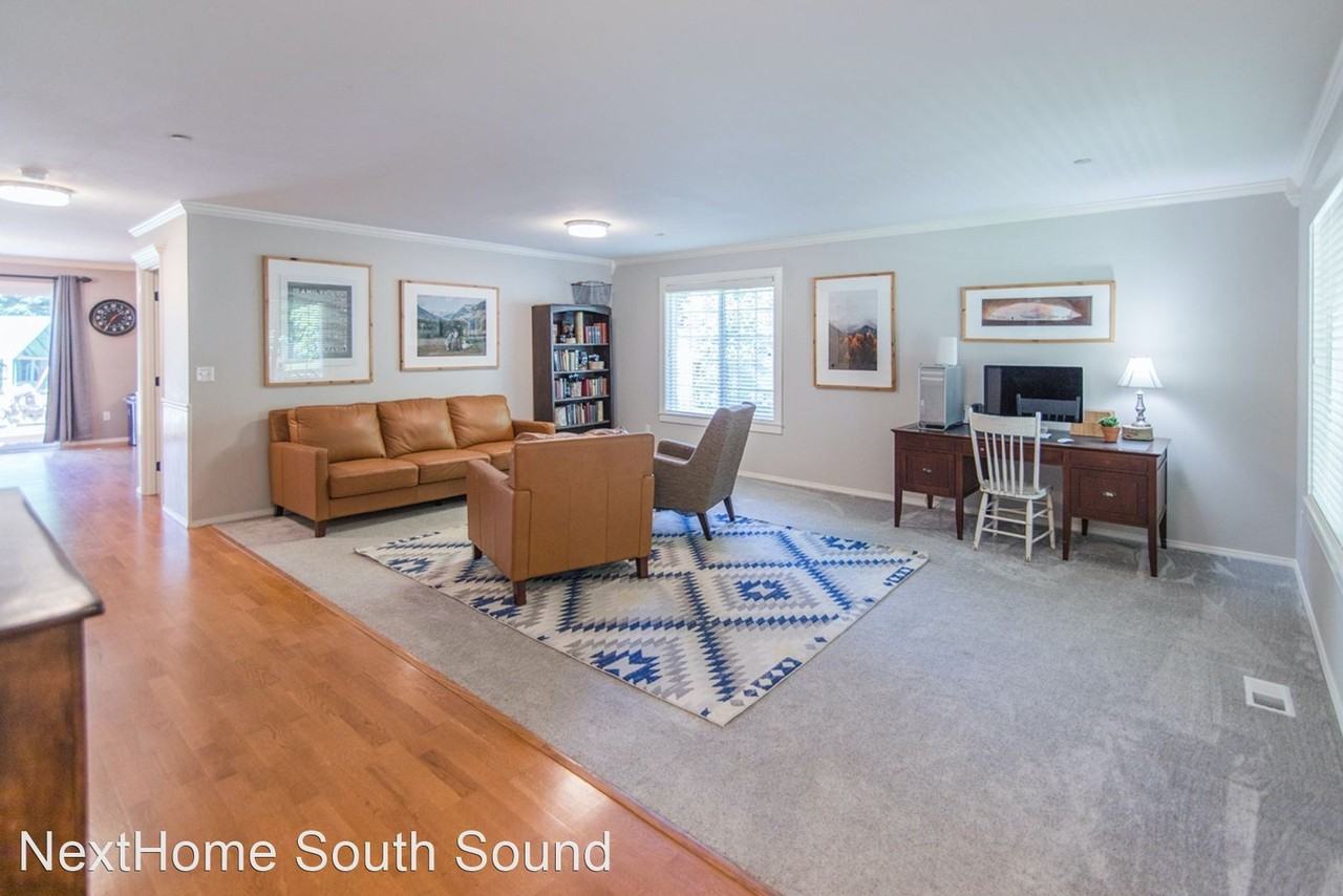 1170 Harrington Pl - Photo 2 of 33