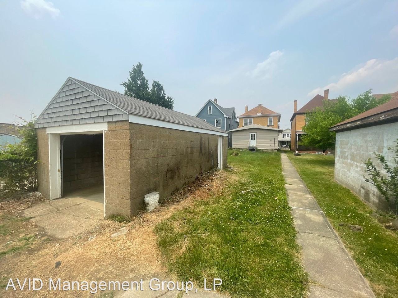 149 W Larkspur St - Photo 2 of 16