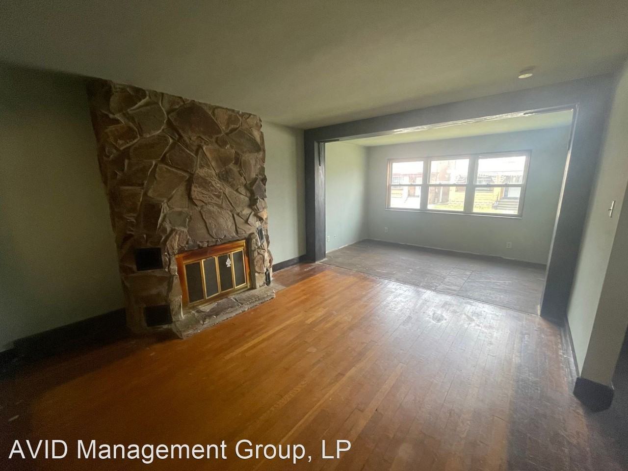 149 W Larkspur St - Photo 3 of 16