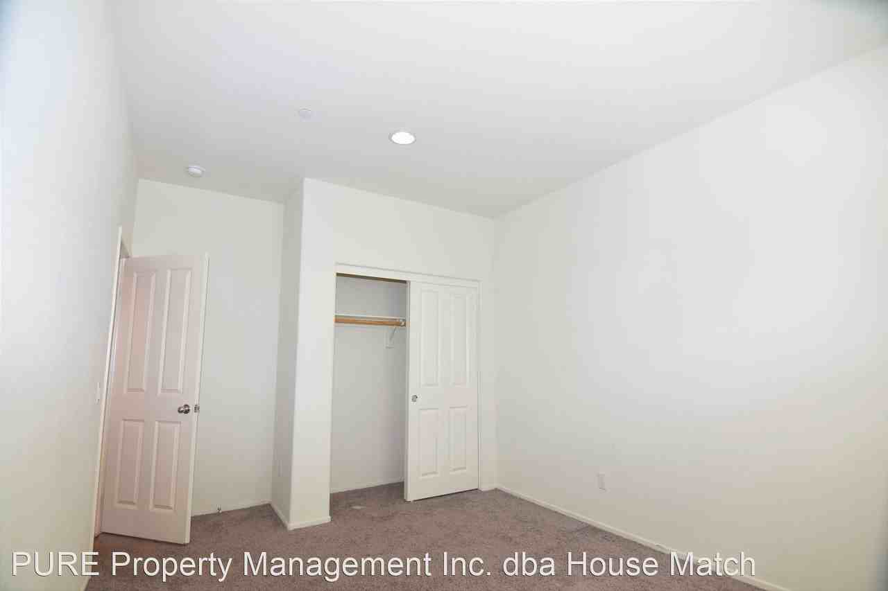 28804 Barn Swallow Way - Photo 3 of 20