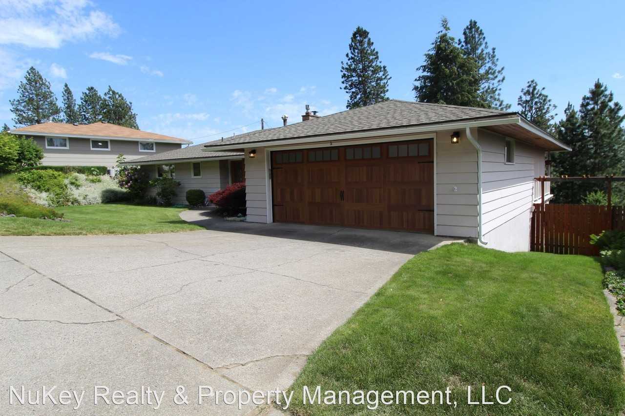 2827 W Weile Ave - Photo 2 of 23