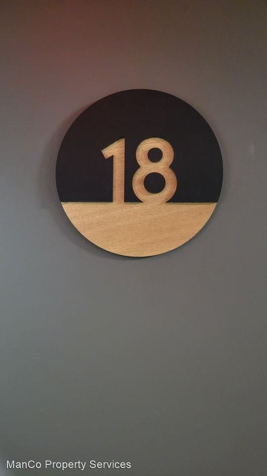 475 W. Grand Ave. - Photo 2 of 11