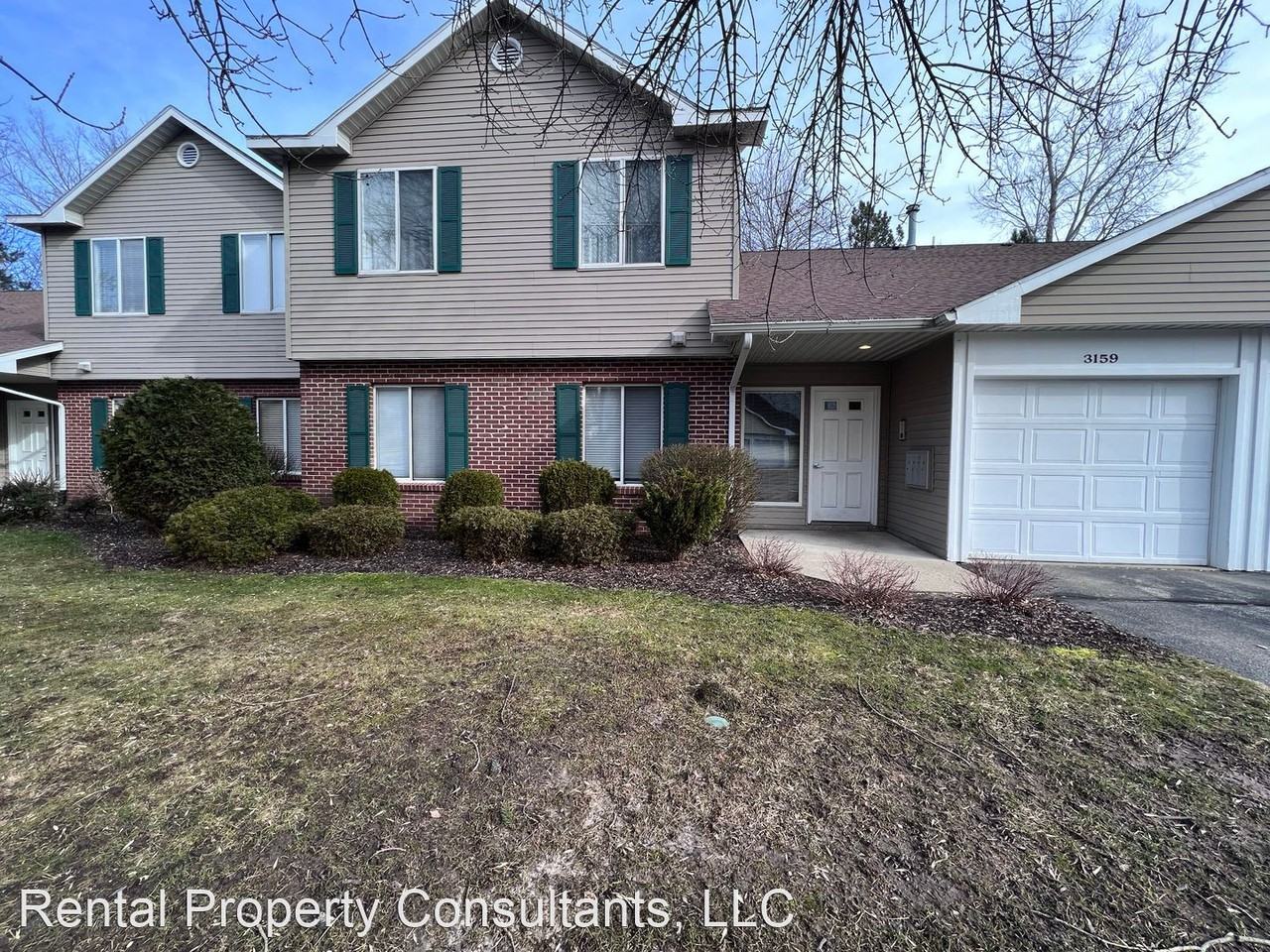 3165 Windcrest Dr Ne - Photo 2 of 17