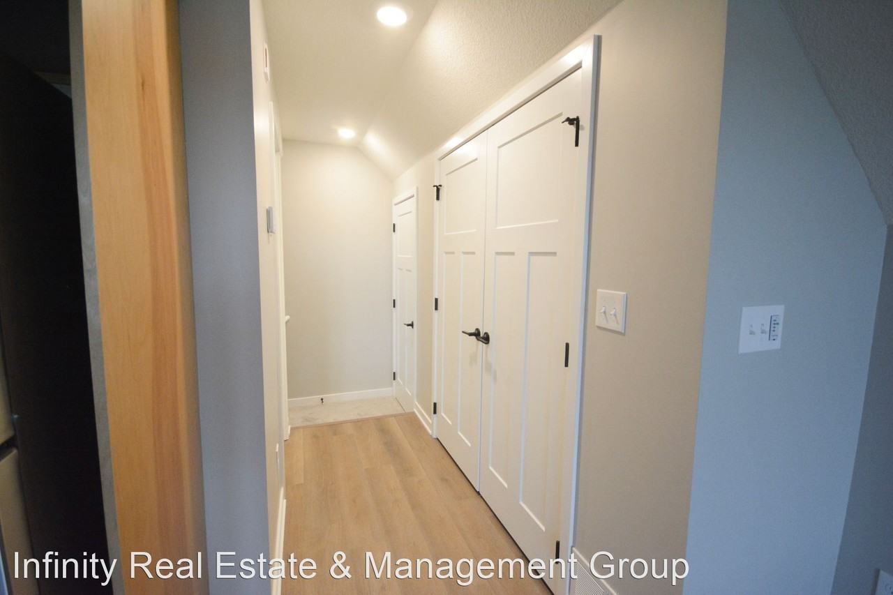 5303 56th St Nw - Photo 3 of 11