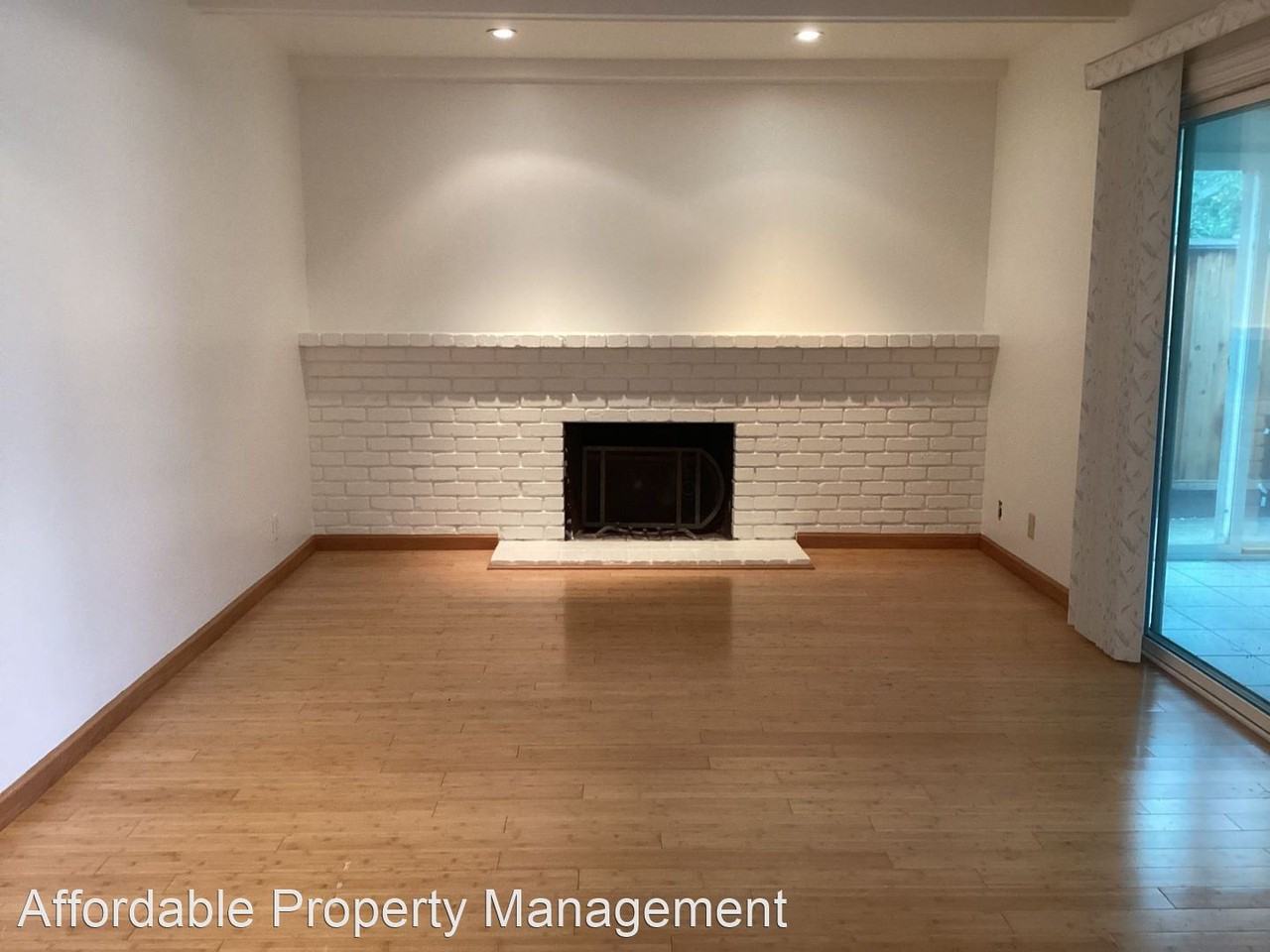 32633 Lake Arrowhead Ct - Photo 3 of 22