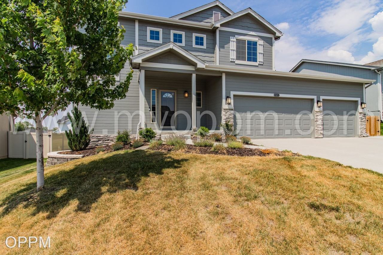 16520 Potter St - Photo 3 of 38